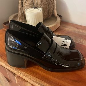 Zara Patent Loafer sz 39